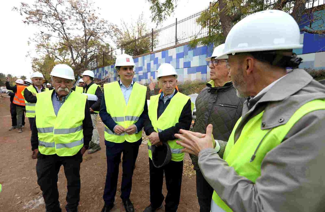 Visita al pabellón del Tres Culturas